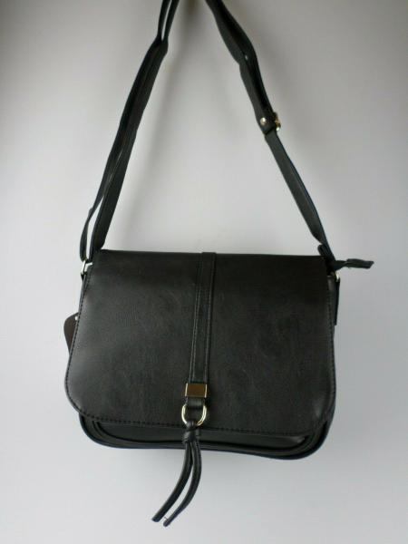 Nicole Brown - Schöne Handtasche mit Klappe